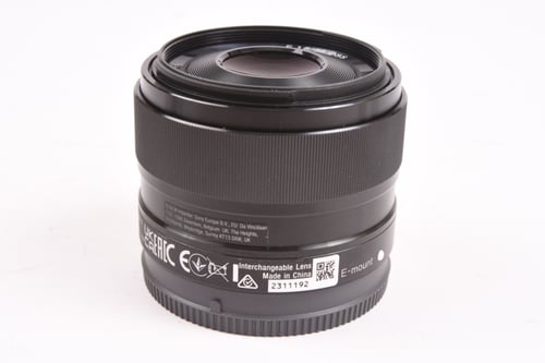 thumbnail-1 for Sony E 35mm f/1.8 OSS