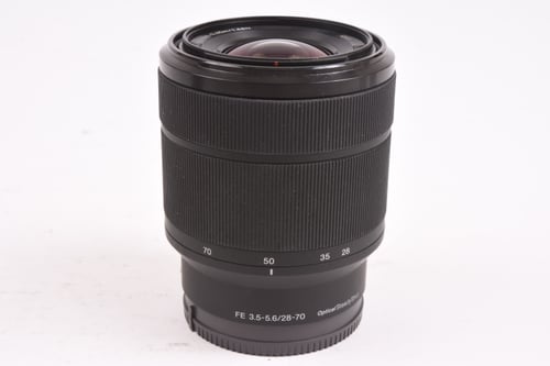 Sony FE 28-70mm f/3.5-5.6 OSS