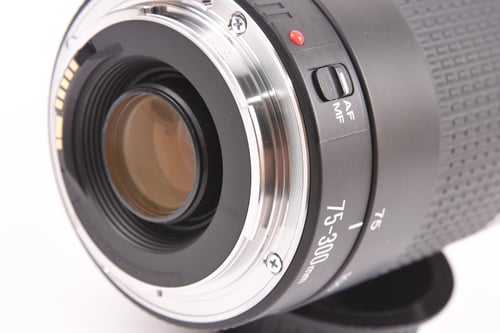 thumbnail-6 for Canon EF 75-300mm f/4-5.6 III