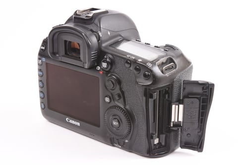 thumbnail-3 for Canon EOS 5D IV Body