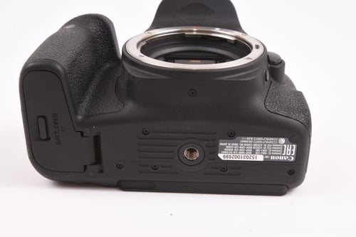 thumbnail-5 for Canon EOS 77D Body