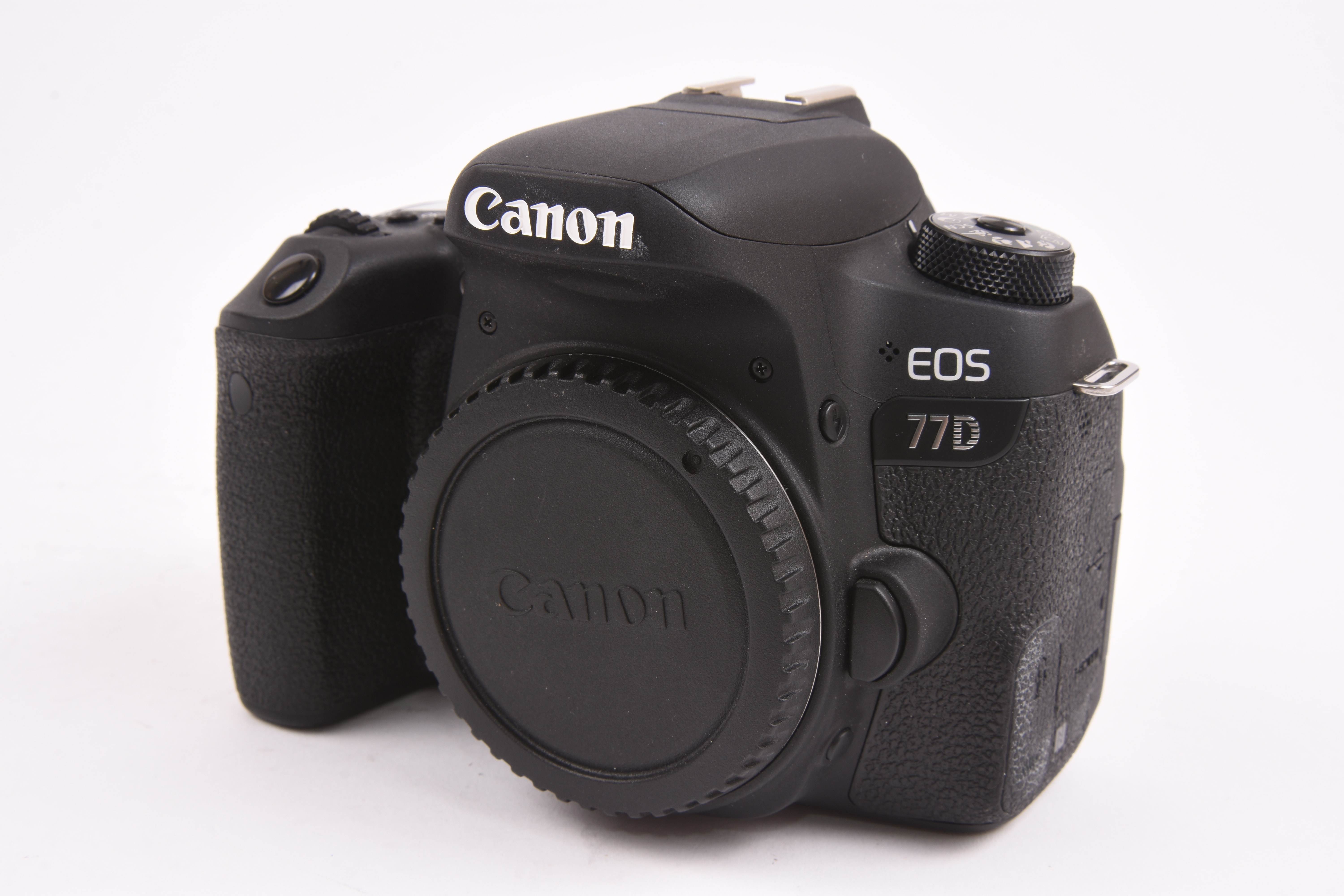 Canon EOS 77D — image 1