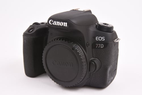 Canon EOS 77D Body