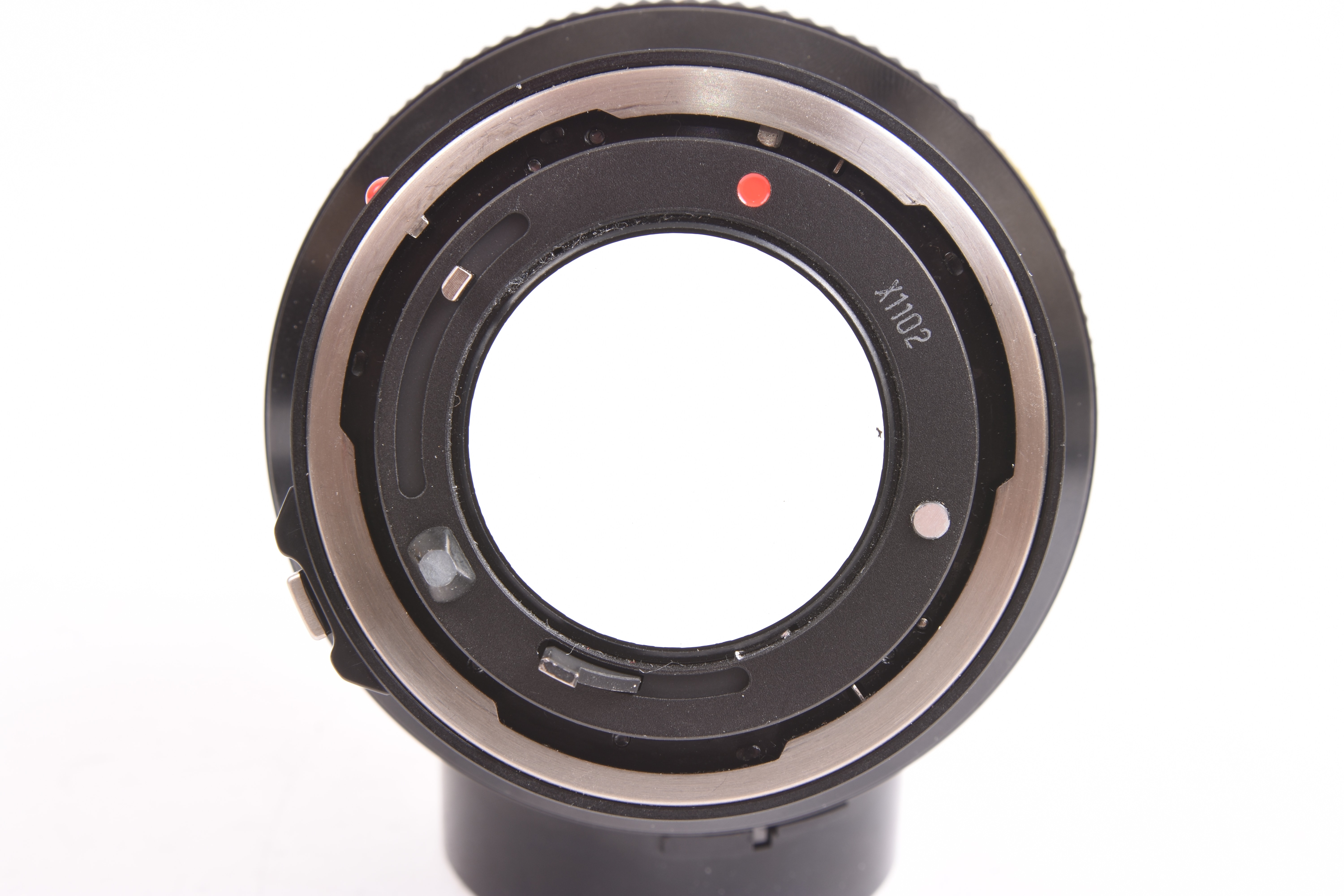 Canon 85mm f/1.2 L — image 8