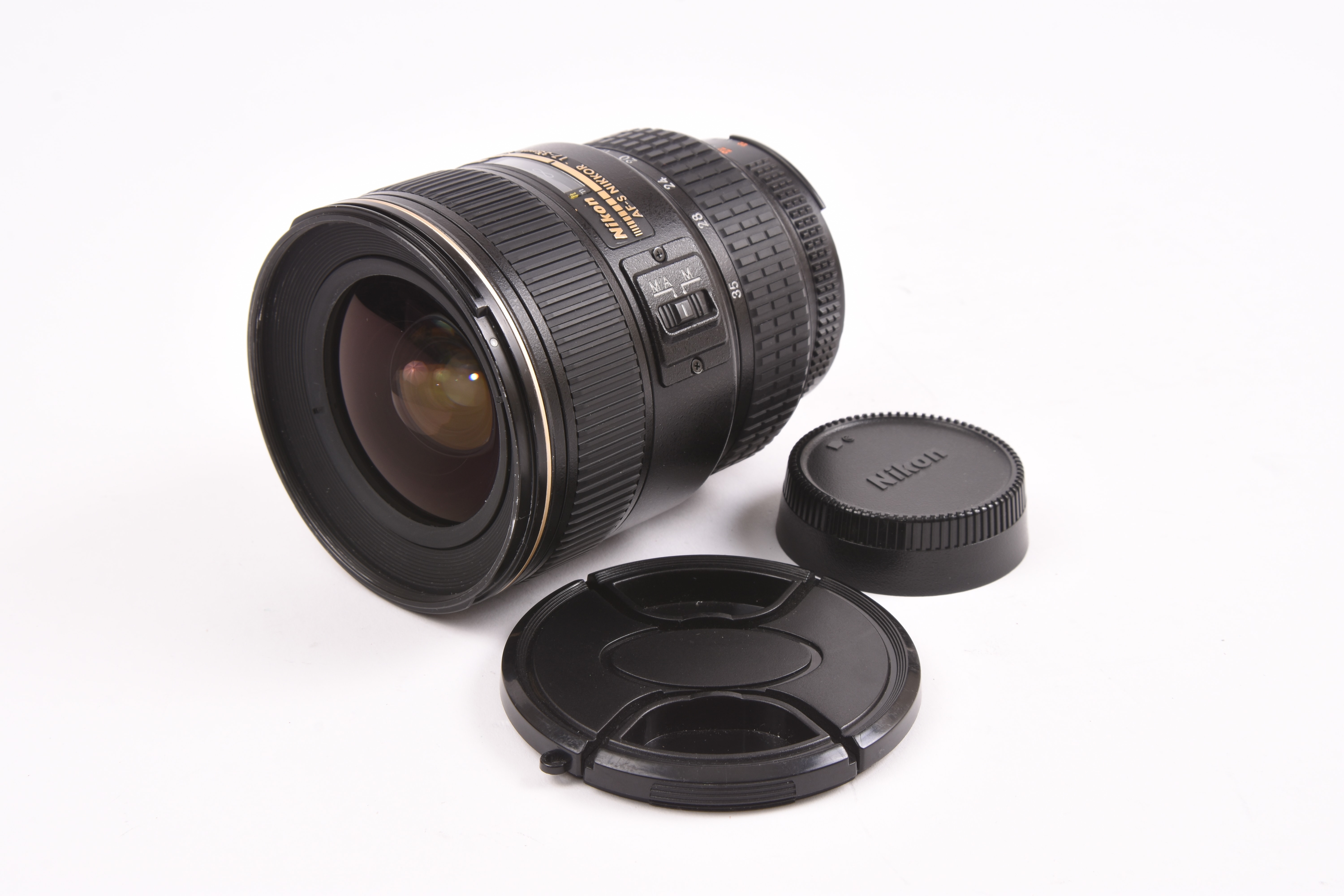 Nikon 17-35mm f/2.8D ED IF — image 1