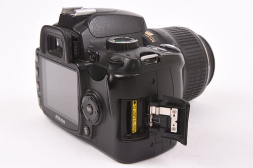 thumbnail-2 for Nikon D60 w/18-55mm
