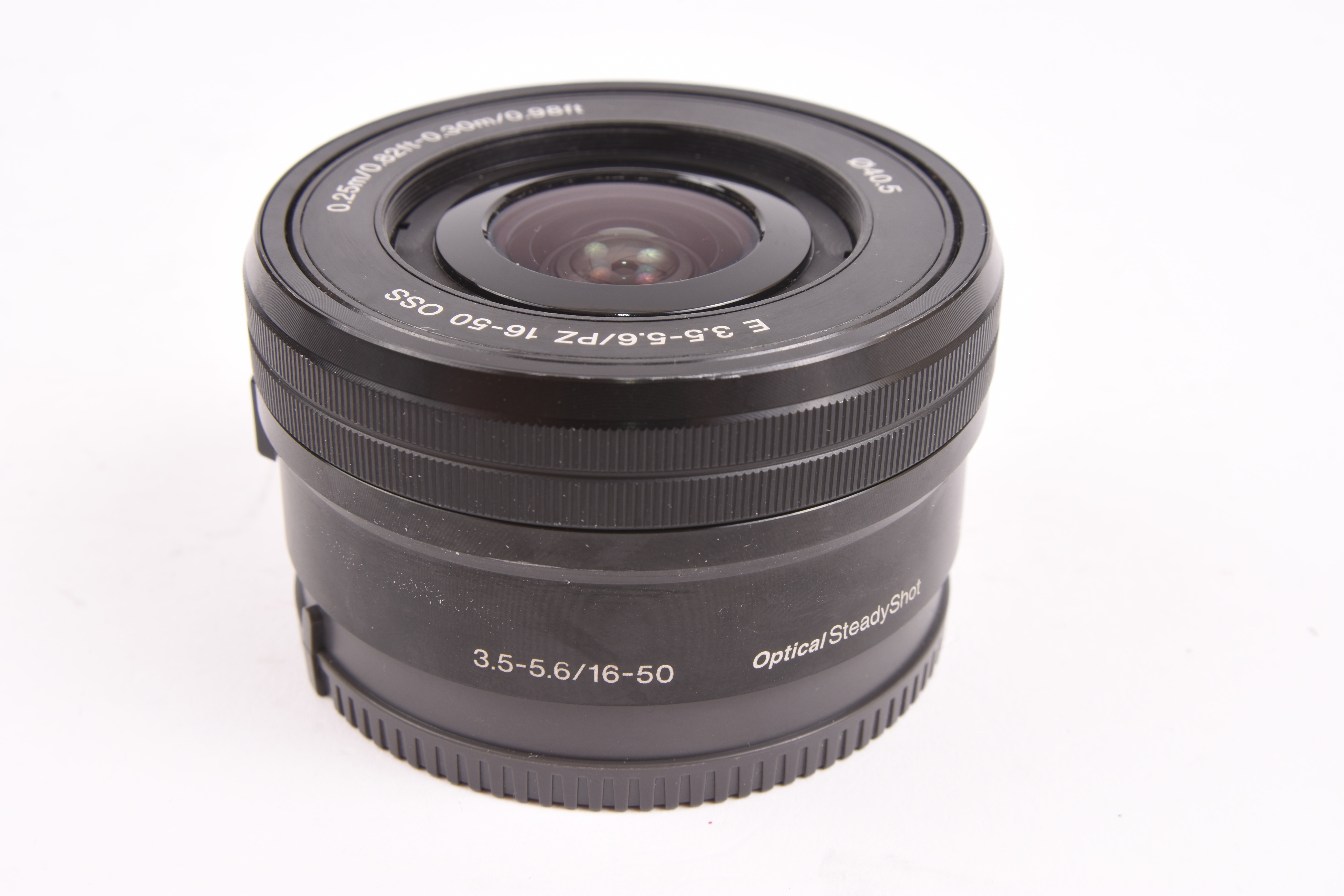 Sony 16-50mm f/3.5-5.6 OSS — image 1