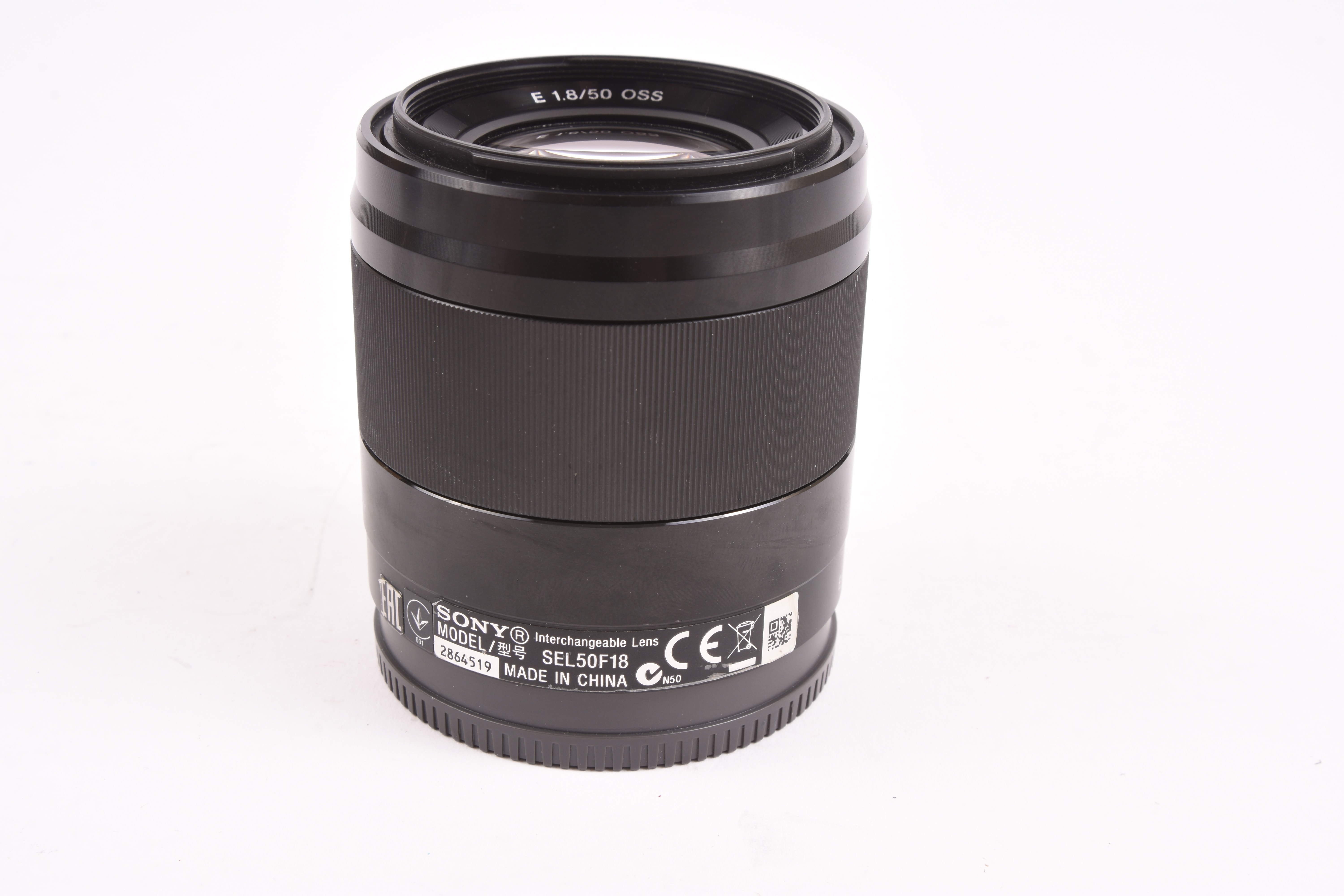 Sony SEL50F18 — image 2