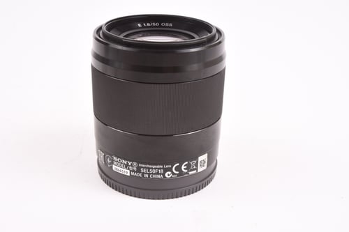 thumbnail-1 for Sony E 50mm f/1.8 OSS