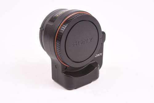 Sony LA-EA2 Mount Adapter