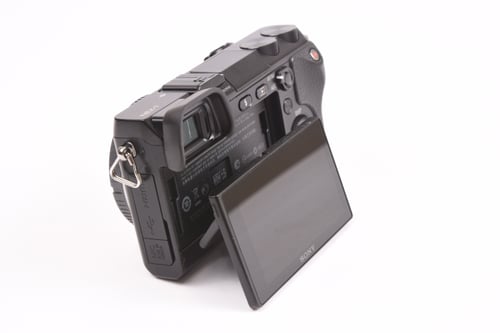 thumbnail-4 for Sony NEX-7 Body