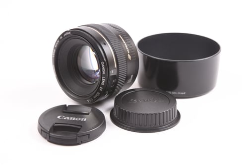 Canon EF 50mm f/1.4