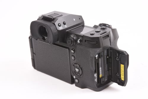 thumbnail-3 for Fujifilm X-H2 Body