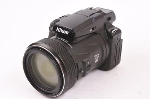 Nikon Coolpix P1000