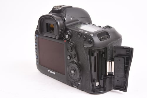 thumbnail-2 for Canon EOS 5D IV Body w/ Grip
