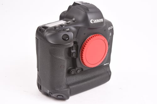 thumbnail-1 for Canon EOS 1DX II Body