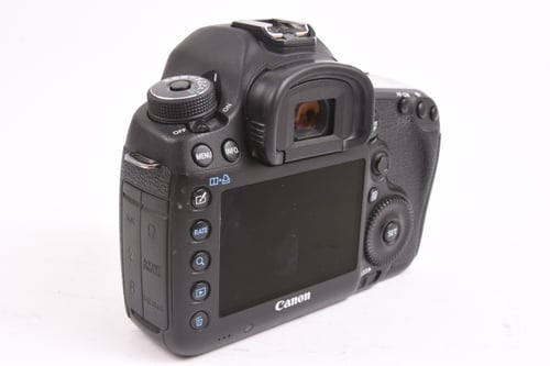 thumbnail-3 for Canon EOS 5D III Body w/Grip