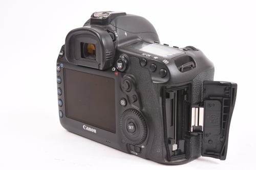 thumbnail-2 for Canon EOS 5D IV Body