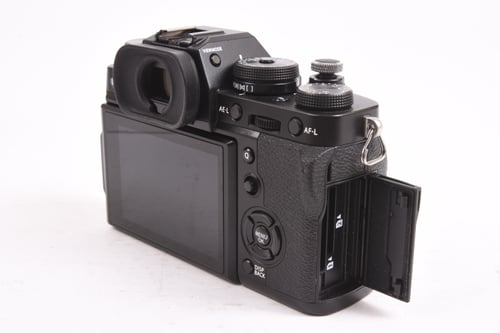 thumbnail-2 for Fujifilm X-T3 Body
