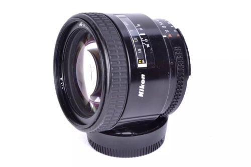 thumbnail-1 for Nikon AF 85mm f/1.8 #26144 GOOD
