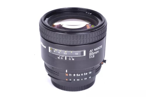 thumbnail-6 for Nikon AF 85mm f/1.8 #26144 GOOD