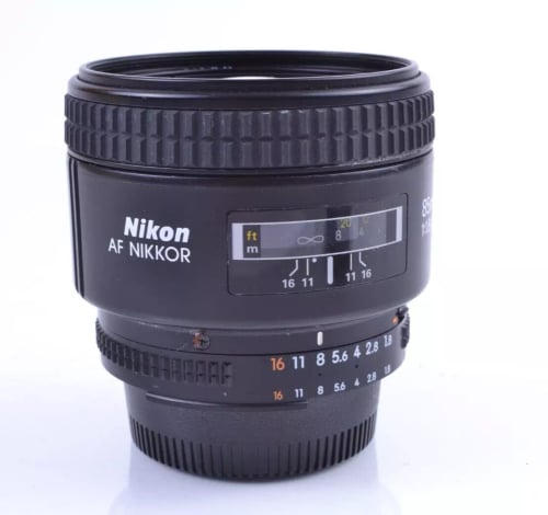 thumbnail-3 for Nikon AF 85mm f/1.8 D #61260 GOOD