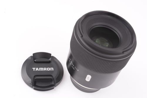 thumbnail-3 for Tamron 45mm f/1.8 VC for Nikon