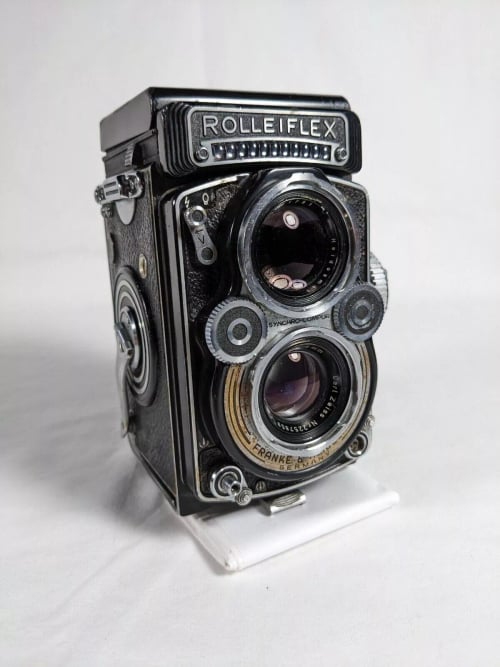 Rolleiflex 3.5F TLR w/75mm f/3.5