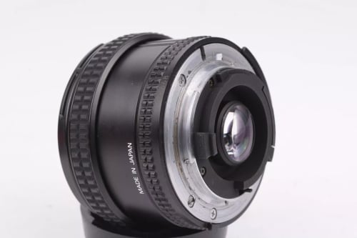 thumbnail-3 for Nikon AF 20mm f/2.8 D #06668 GOOD